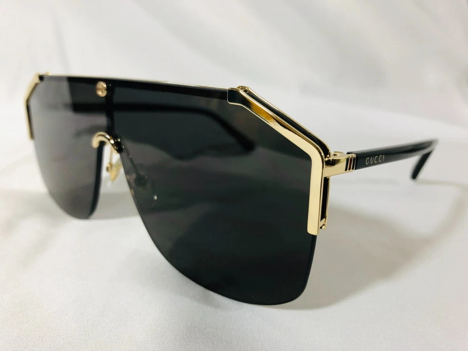 Authentic New Gucci GG0291S Gold / Grey Lens Shield Sunglasses 100% UV - Image 1 of 4