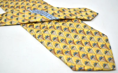 Gravata masculina Ermenegildo Zegna amarela floral geométrica seda Itália - Imagem 1 de 4