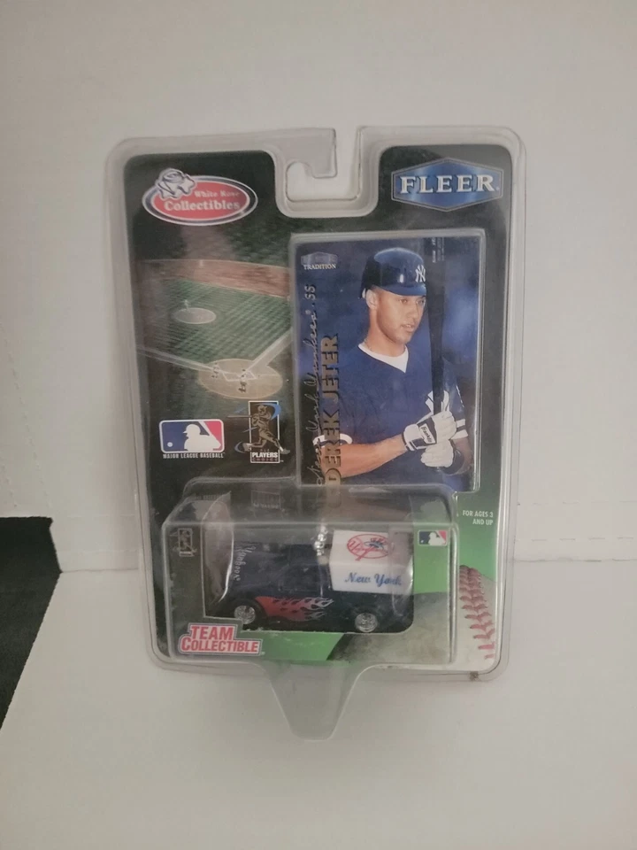 Derek Jeter Fleer Tradition Team Collectible #5 Card Diecast Ford F150 1999