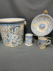 Antique Doulton Burslem Blue and Gold  Chamber Pot with Lid And Two Cups - Picture 1 of 12