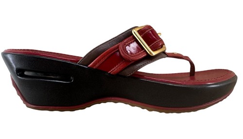 NIKE Sandalo Cole Haan Air Maddy Thong in vernice cioccolato fondente rosso taglia 6B