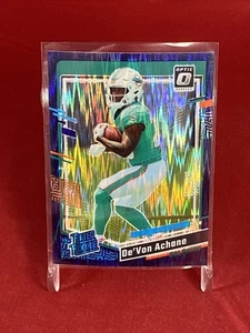 DE’VON ACHANE RC SP 2023 Optic NFLRATED ROOKIE PURPLE SHOCK Card #269 DOLPHINS - Bild 1 von 12
