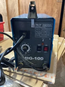 Juego de soldador Mig 100 eléctrico Chicago nuevo en caja 44567 funcionando - Imagen 1 de 7