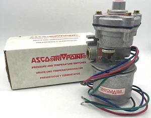 NEW Asco Tri Point SB13D General Purpose Pressure & Temperature Switch TF10A13 - Picture 1 of 5