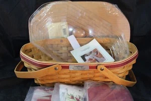 Longaberger 2006 Christmas Collection Red Natures Garland Basket Combo w/WB Lid - Picture 1 of 12