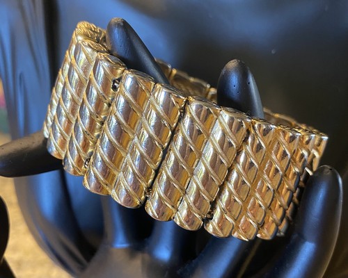 Bracciale Dichiarazione Vintage Karl Lagerfeld (Designer Chanel) Grosso Slide Maglia