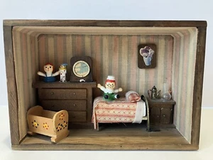 Vintage Kinderzimmer Diorama Schattenbox zerlumpt ann - Bild 1 von 11