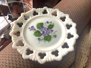 Vintage Hand painted Kemple Milk Glass Reticulated 7” plate violet pansy flowers - Picture 1 of 2