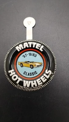 Distintivo de botão clássico 1968 Mattel Hot Wheels 57' T-Bird - Imagem 1 de 4