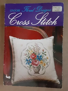 Floral Designs in Cross Stitch by Ondori Publishing Company  - Imagen 1 de 7