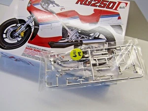 Tamiya 1:12 Scale Suzuki RG250 Gamma Sprue D Chromeđź‘€Partsđź‘€Only From Kit #14029 - Picture 1 of 3