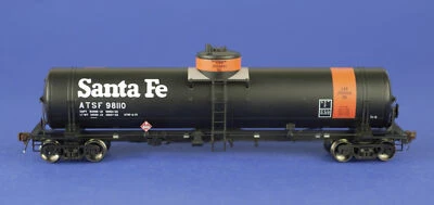 American Limited Models 1820 HO Scale ATSF GATC Tank Car Orange Band Car #98110 - Image 1 of 2