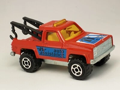 Camión de remolque vintage Majorette Depanneuse rojo Chevy Squarebody C10 dos ganchos 228/291 Foto 1 de 4