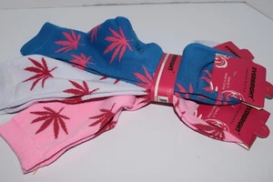 SET OF 3 "MARIJUANA EMBLEM" WOMENS SOCKS - SIZE 9 TO 11 - NEW AND RARE! - Picture 1 of 4