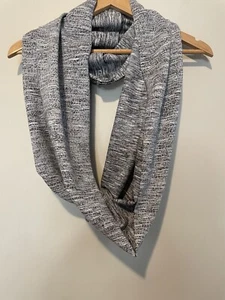 Ivivva Lululemon Village Chill Scarf Snap Button Infinity Black Gray OS - Picture 1 of 6