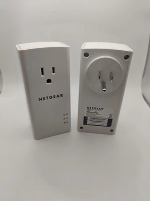 Netgear PLP1200-100PAS Powerline 1200 and Extra Outlet - Image 1 of 3