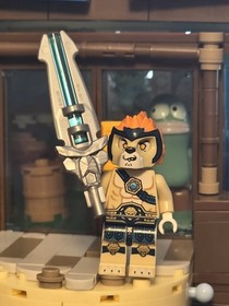 LEGO Chima Minifigure - Leonidas Lion w/ Sword  (loc017) 70014