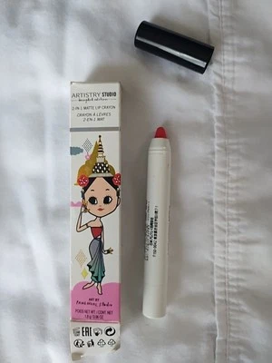 Lápiz labial mate arte Foto 1 de 4