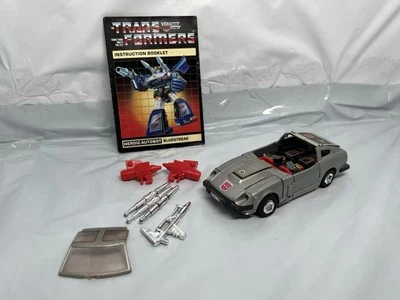 G1 Transformers 1982 Bluestreak Complete Instruction Booklet *Broken windshield* - Image 1 of 4