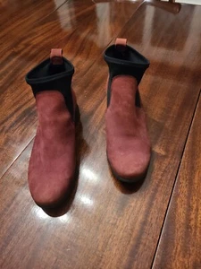 Hirica Suede Women’s Sachs Boot made in France. Size 8.5 FREE SHIP - Picture 1 of 3
