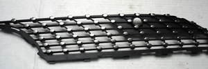 Portador de inserción de parrilla inferior derecha mercedes-benz a 1778884000 - Imagen 1 de 8