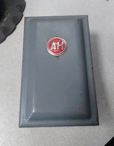 Arrow Hart Type R Relay with Enclosure - 28306U - 440volt - Picture 1 of 5