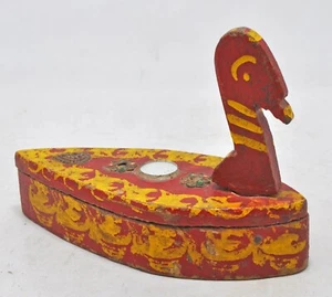 Antica scatola Tika in legno a forma di uccellino Kum Kum polvere originale vecchia intagliata a mano - Foto 1 di 7