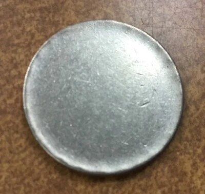 Moneda de error de 5 pesos México 1980 - 84 solo borde con letras, planchet en blanco 10,3 gr. Foto 1 de 4