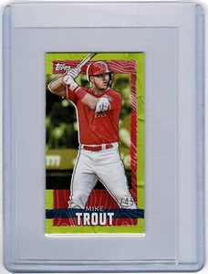 Topps Rip - Mini Mike Trout 2023 #MRIP-MTR Chartreuse/45 - Imagen 1 de 2