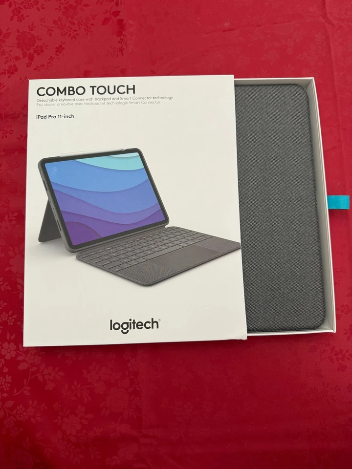 Logitech Combo Touch Trackpad Keyboard Case iPad Pro 11, 1st - 4th Gen - Image 1 of 4