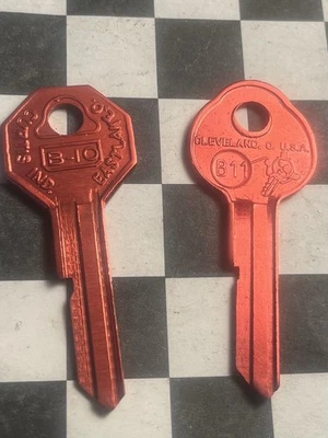 GM NOS Cole National Stock Key Chevy Olds Pontiac Cadillac 1936-1966 Colorlite - Image 1 of 4