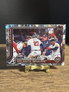 2025 Topps Serie 1 - Atlanta Braves #110 Lámina Diamante - Imagen 1 de 2