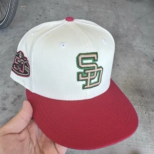 Gorra ajustada de los Padres de San Diego para hombre 7 1/2 blanca roja 59Fifty New Era 50 aniversario - Imagen 1 de 3