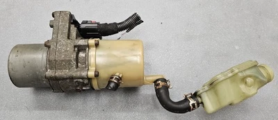 🔥10-13 MAZDA 3 BOMBA DE FLUIDO DE DIRECCIÓN ASISTIDA ELÉCTRICA MONTAJE MOTOR 2 ENCHUFES Foto 1 de 4