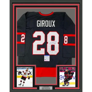 Framed Autographed/Signed Claude Giroux 33x42 Ottawa Black Jersey PSA/DNA COA - Picture 1 of 2