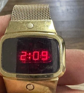 Pulsar watch LED Digital Quartz 14K gold filled new battery working Vintage rare - Picture 1 of 10