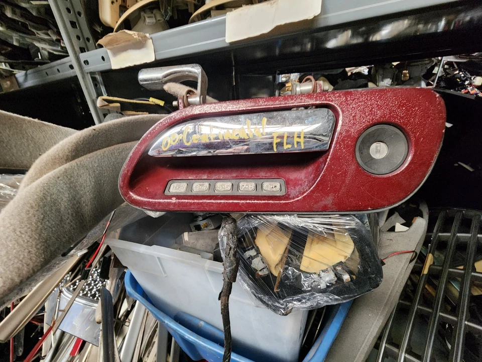 Manija de puerta exterior delantera izquierda Lincoln Continental 1998 1999 2000 2001 2002 Foto 1 de 1