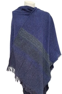 Ladies Celtic Ruana Shawl Mountain Blue Irish Handwoven 85% Lambswool 15% Nylon - Picture 1 of 2