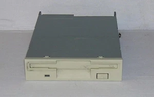 Unidad de disquete TEAC FD-235HF 193077A2-91 3,5" FDD beige - Imagen 1 de 4