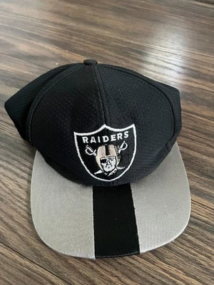 奥克兰拉斯维加斯突袭者队 NFL 德鲁·皮尔森帽子平沿帽完全授权 — 第 1/2 张图片