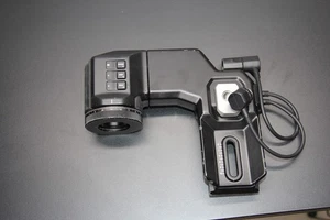 Visor Blackmagic Design URSA, compatible con URSA y URSA Mini - Imagen 1 de 6
