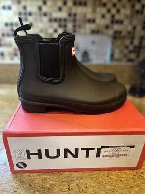 Bota de Chuva Chelsea Feminina Original Hunter, Tamanho 7- Preta - Imagem 1 de 4
