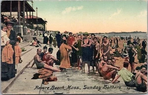 REVERE BEACH, Massachusetts Postal "Sunday Bathers" Escena de Playa / 1910 Cancelar - Imagen 1 de 2