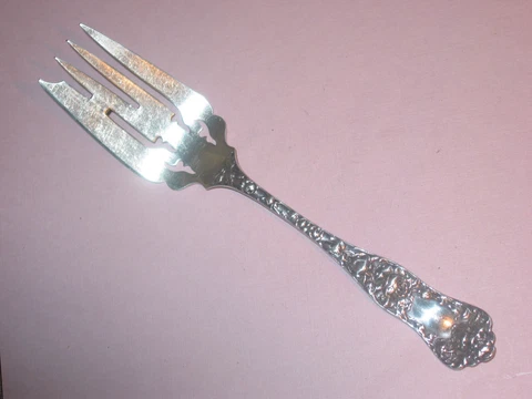 AMERICAN BEAUTY ~ Serving Fork ~ Daniel Low Sterling ~  Art Nouveau Cover
