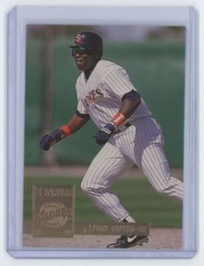 1994 Donruss Tony Gwynn Baseball Card #10
