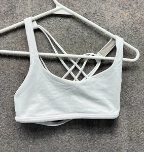 Lululemon Sport Bra Womens 4 White Align Asymmetrical Athletic Training Yoga - Picture 1 of 11