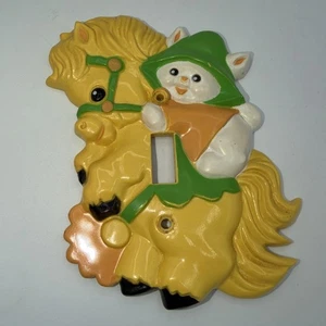 Kiddie Products Inc. 1975 Placa de interruptor de luz Horse & Bunny hecha en Hong Kong de colección - Imagen 1 de 8