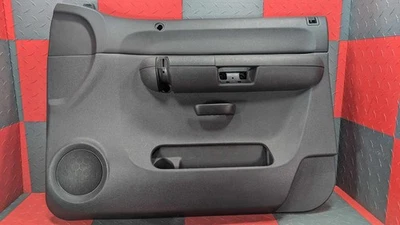 07-09 Silverado Sierra OEM painel interno de guarnição de porta dianteiro destro passageiro (ébano) - Imagem 1 de 4