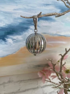 Schmuck Pierre Lang  Anhänger "Kugel" silber Luxus Edel wie Neu  - Bild 1 von 3