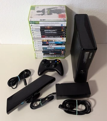 Xbox 360 S Konsole Schwarz - 1x Wireless Controller - Kinect - 20x Spiele - Bild 1 von 4